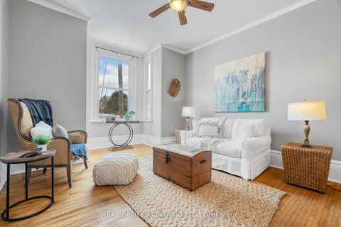 Photo 5 at 42 Daniel Street N, Arnprior