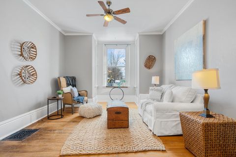 Photo 6 at 42 Daniel Street N, Arnprior