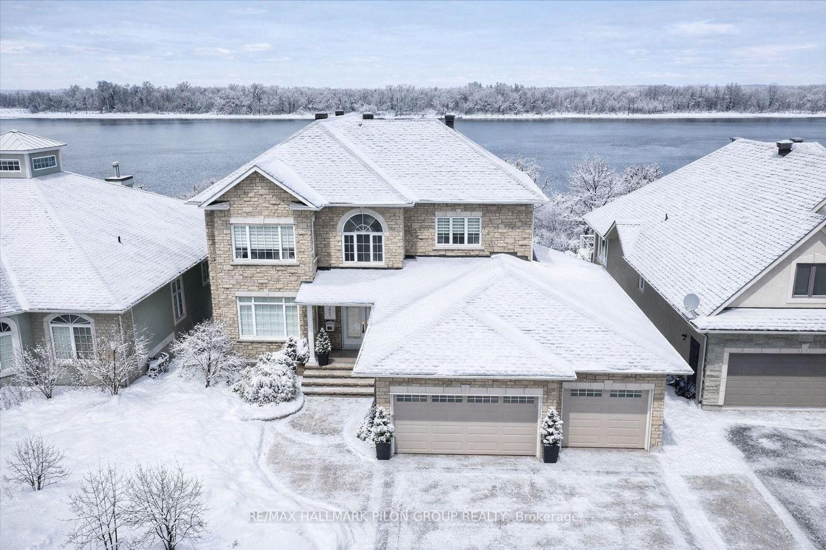 6373 RADISSON Way, Hiawatha Park/Convent Glen, Orleans 2