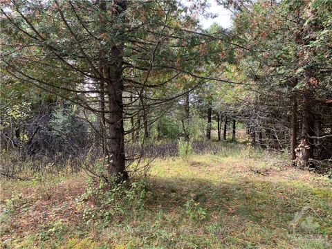 Photo 8 at 5882 MCDONALDS CORNERS Road, Lanark Highlands (Dalhousie) Twp, Lanark Highlands