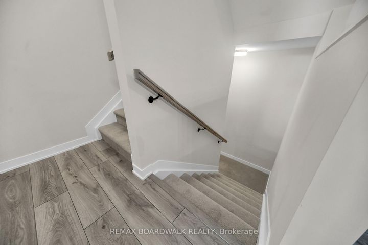 Photo 8 at 189 Beebalm Crescent, Nepean (Half Moon Bay), Ottawa