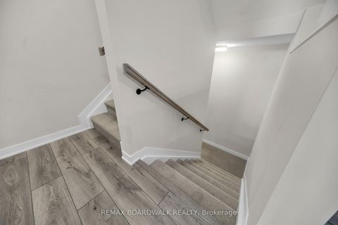 Photo 8 at 189 Beebalm Crescent, Nepean (Half Moon Bay), Ottawa