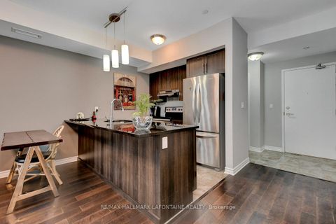 Photo 6 at 114 - 120 Prestige Circle, Chatelaine Village, Orleans