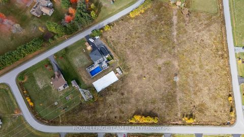 Photo 2 at 77 Learmonth Avenue, Fitzroy, Carp