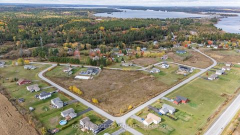 Photo 4 at 77 Learmonth Avenue, Fitzroy, Carp