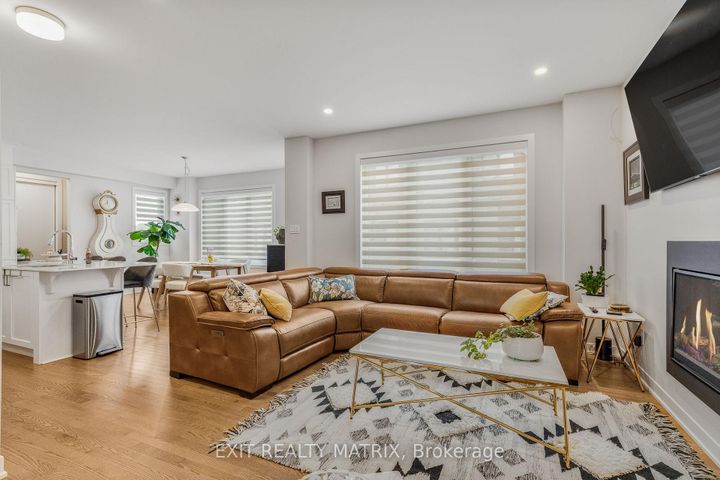 Photo 9 at 233 Conservancy Drive, Nepean (Heritage Park), Ottawa