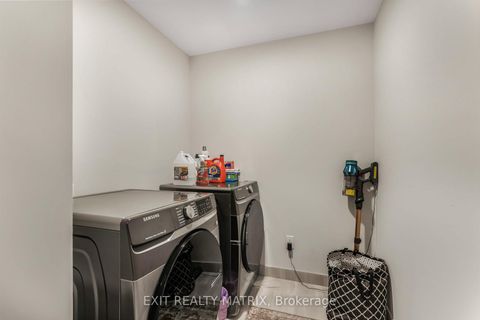 Photo 30 at 233 Conservancy Drive, Nepean (Heritage Park), Ottawa