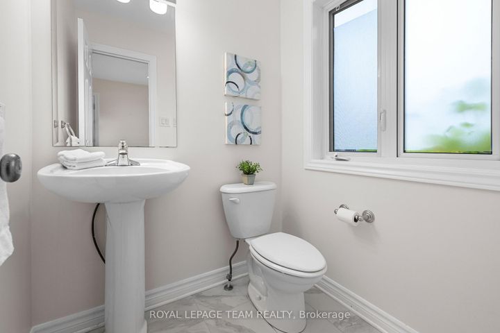 Photo 5 at 687 Paul Metivier Drive, Nepean (Hearts Desire), Ottawa