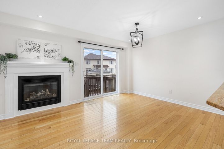 Photo 12 at 687 Paul Metivier Drive, Nepean (Hearts Desire), Ottawa