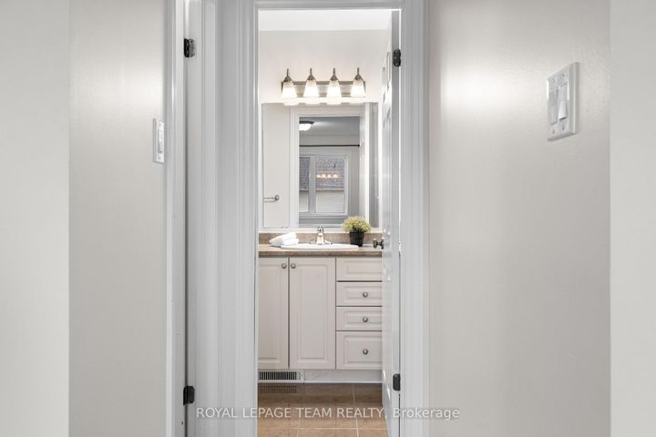 Photo 24 at 687 Paul Metivier Drive, Nepean (Hearts Desire), Ottawa