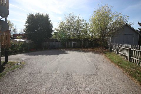 Photo 3 at 278 Elgin Street W, Arnprior