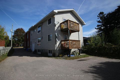 Photo 4 at 278 Elgin Street W, Arnprior