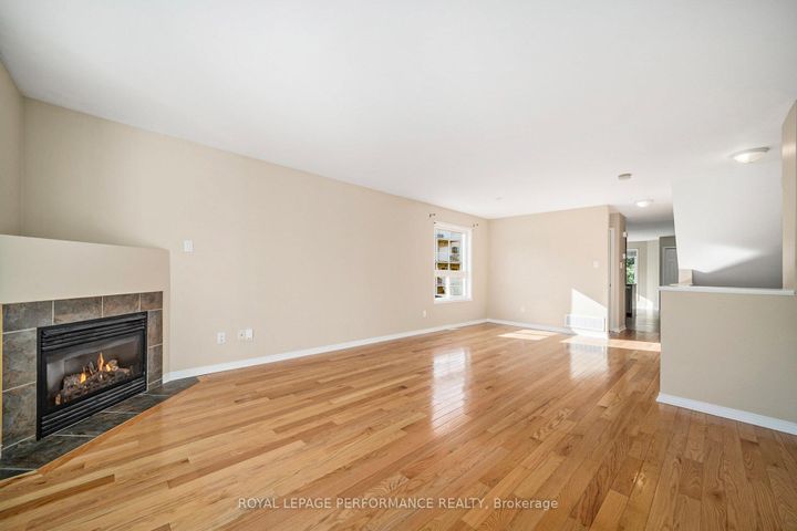 Photo 7 at 52 - 130 Berrigan Drive, Nepean (Longfields), Ottawa
