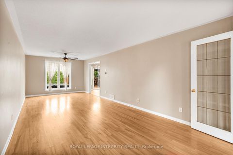 Photo 4 at 1659 Toulouse Crescent, Orleans/Sunridge, Orleans