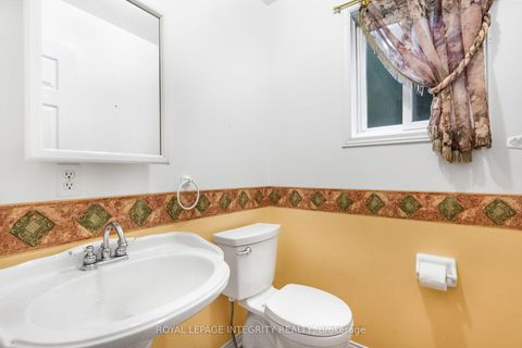 Photo 13 at 1659 Toulouse Crescent, Orleans/Sunridge, Orleans