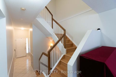 Photo 2 at 54 Sheppard's Glen Avenue, Emerald Meadows/Trailwest, Kanata