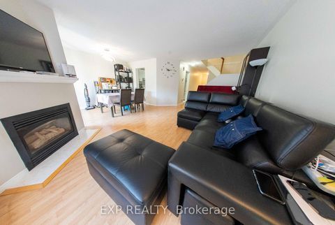 Photo 5 at 54 Sheppard's Glen Avenue, Emerald Meadows/Trailwest, Kanata