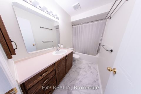 Photo 14 at 54 Sheppard's Glen Avenue, Emerald Meadows/Trailwest, Kanata