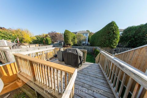 Photo 26 at 54 Sheppard's Glen Avenue, Emerald Meadows/Trailwest, Kanata