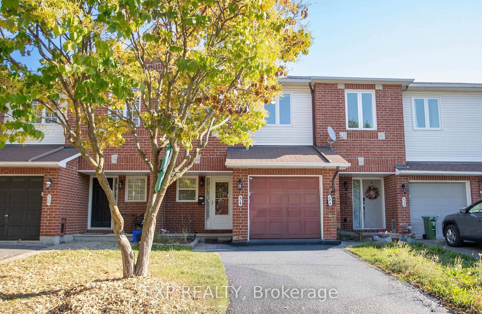 54 Sheppard's Glen Avenue, Emerald Meadows/Trailwest, Kanata 2