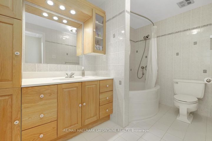 Photo 23 at 28 - 2 Bertona Street, Nepean (Manordale), Ottawa