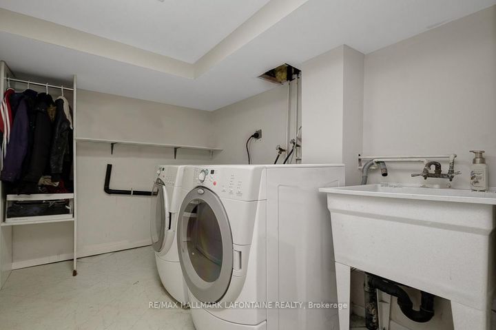 Photo 25 at 28 - 2 Bertona Street, Nepean (Manordale), Ottawa