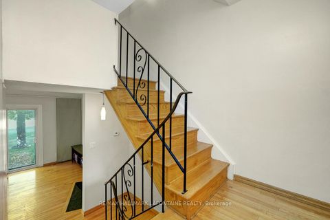 Photo 3 at 28 - 2 Bertona Street, Nepean (Manordale), Ottawa