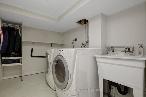 Photo 25 at 28 - 2 Bertona Street, Nepean (Manordale), Ottawa