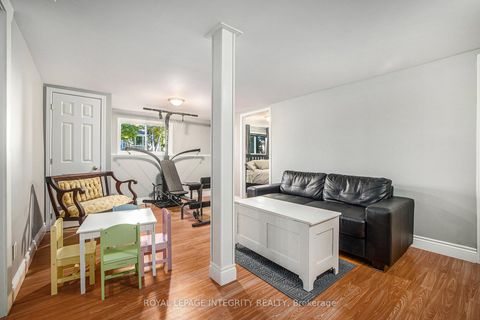 Photo 18 at 24 Mather Street, Perth