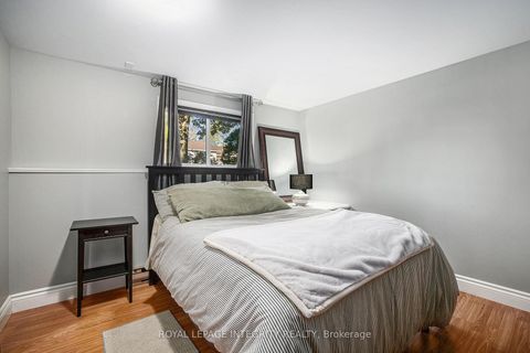 Photo 20 at 24 Mather Street, Perth