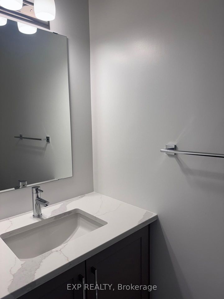 Photo 2 at 130 Sencha Terrace, Nepean (Heritage Park), Ottawa