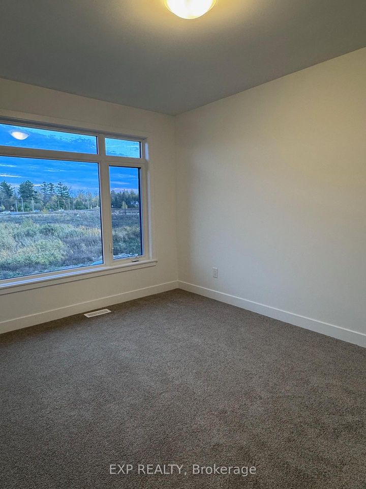 Photo 19 at 130 Sencha Terrace, Nepean (Heritage Park), Ottawa