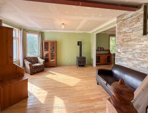 Photo 6 at 26 Elgin Street, SMITHS FALLS, Smiths Falls