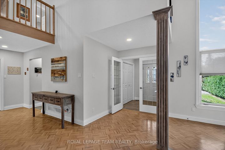 Photo 3 at 259 GRANDVIEW Road, Nepean (Crystal Bay/Rocky Point), Ottawa