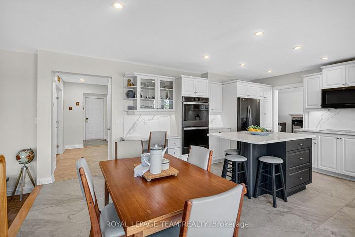 Photo 17 at 259 GRANDVIEW Road, Nepean (Crystal Bay/Rocky Point), Ottawa