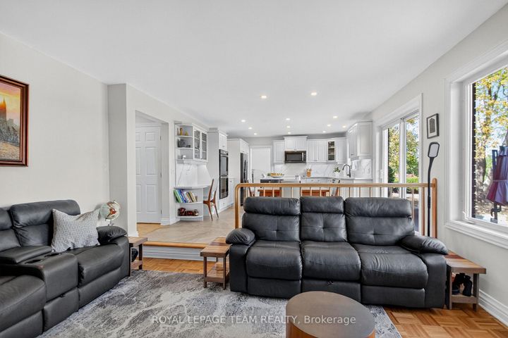 Photo 22 at 259 GRANDVIEW Road, Nepean (Crystal Bay/Rocky Point), Ottawa