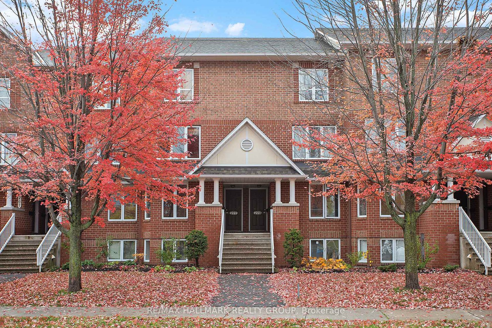 281 Aquaview Drive, Avalon East, Orleans 2