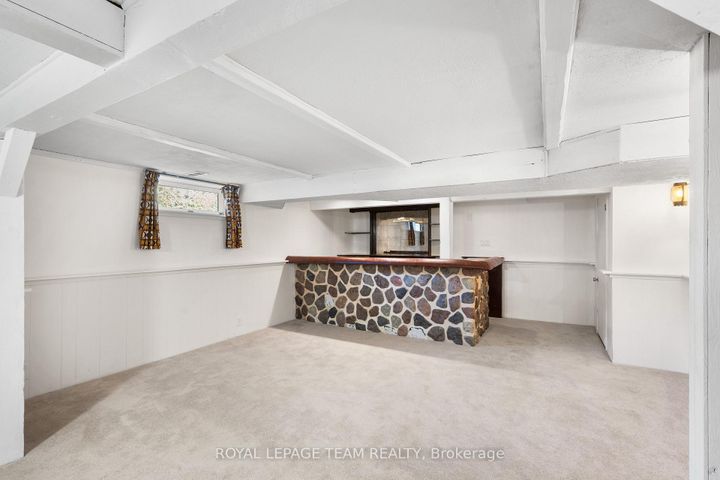 Photo 24 at 47 KIDGROVE Gardens, Nepean (Tanglewood), Ottawa