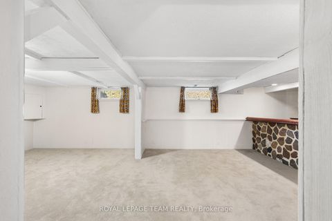 Photo 23 at 47 KIDGROVE Gardens, Nepean (Tanglewood), Ottawa