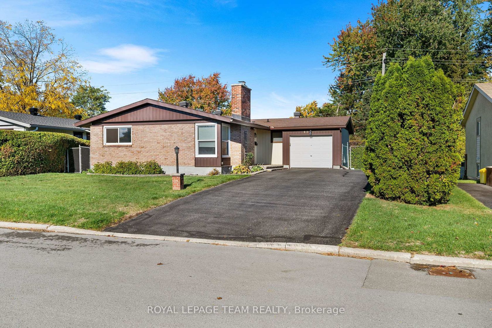 47 KIDGROVE Gardens, Nepean (Tanglewood), Ottawa 