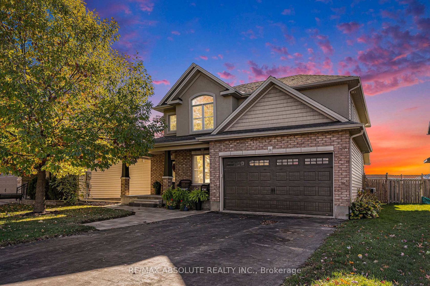 205 Arthur Street, Arnprior 2