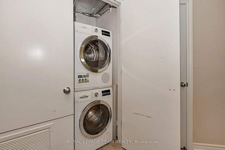 Photo 30 at 206 - 14 Norice Street, Nepean (Meadowlands/Crestview), Ottawa