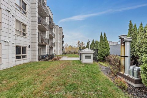 Photo 29 at 206 - 14 Norice Street, Nepean (Meadowlands/Crestview), Ottawa