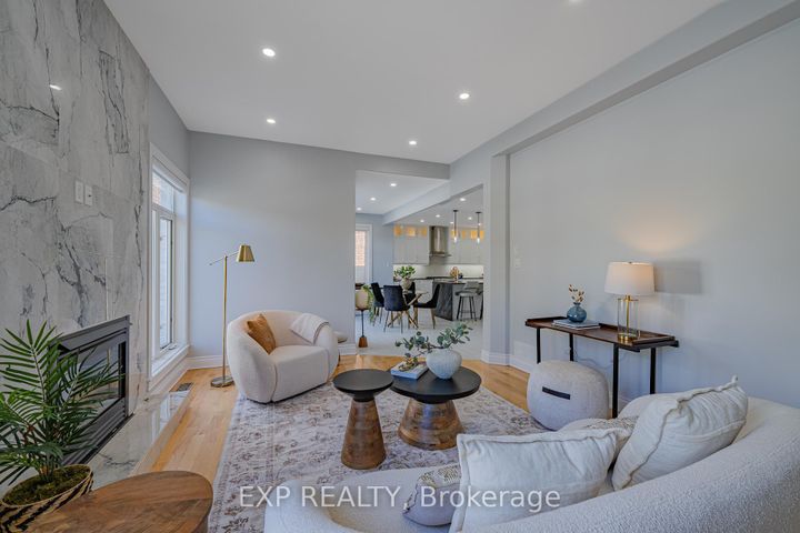 Photo 21 at 15 WELLSMERE Court, Nepean (Rideau Heights/Rideau River), Ottawa