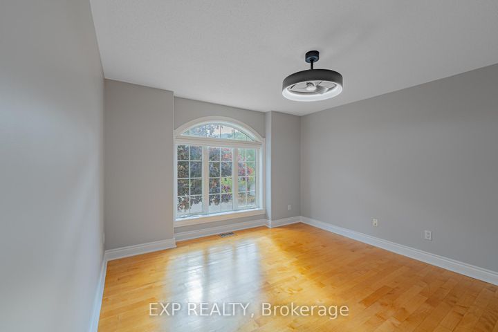 Photo 41 at 15 WELLSMERE Court, Nepean (Rideau Heights/Rideau River), Ottawa