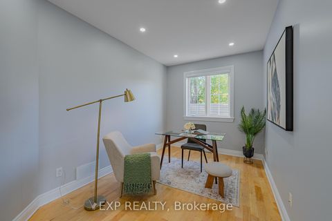 Photo 19 at 15 WELLSMERE Court, Nepean (Rideau Heights/Rideau River), Ottawa