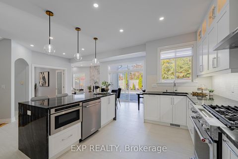 Photo 26 at 15 WELLSMERE Court, Nepean (Rideau Heights/Rideau River), Ottawa