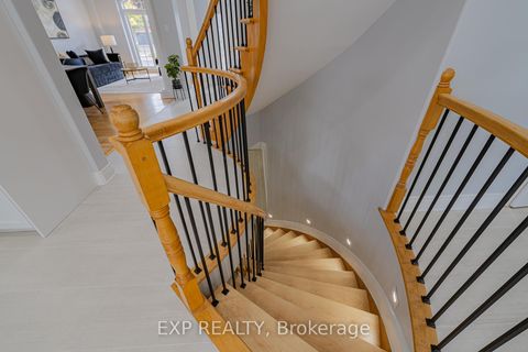 Photo 42 at 15 WELLSMERE Court, Nepean (Rideau Heights/Rideau River), Ottawa