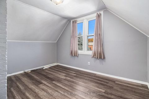 Photo 15 at 30 Churchill Crescent, SMITHS FALLS, Smiths Falls