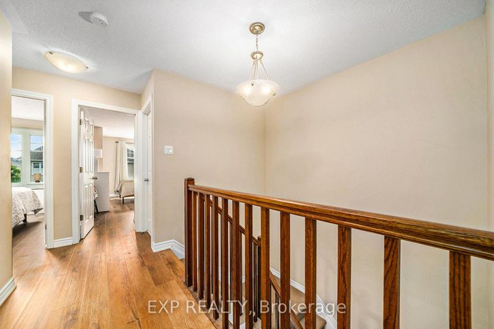 Photo 13 at 203 Brambling Way, Nepean (Half Moon Bay), Ottawa
